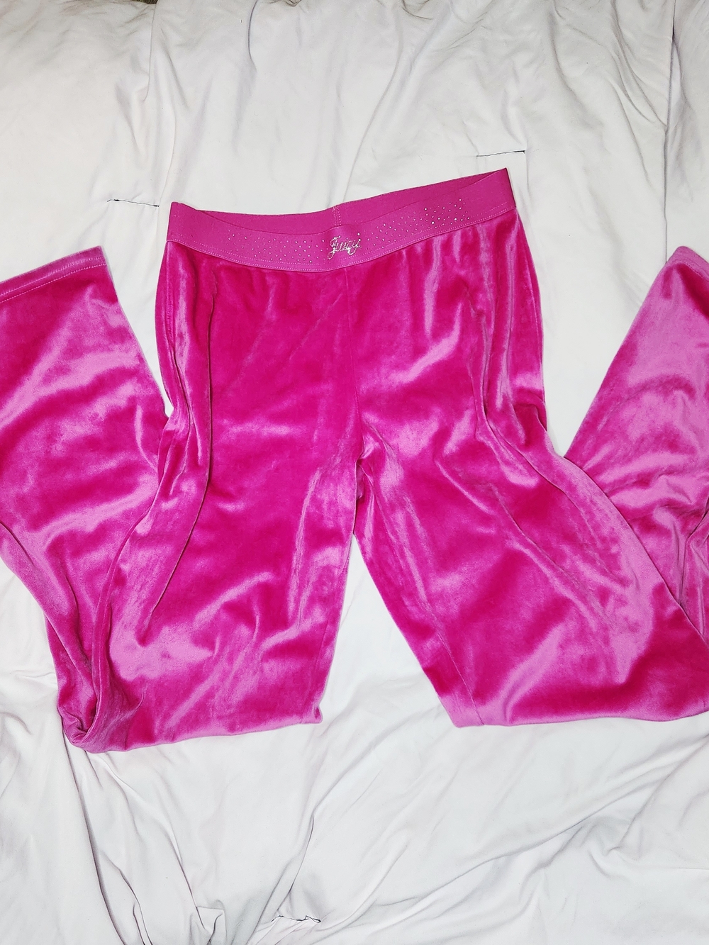Juicy Couture Women’s Velour Lounge Pants in Hot Pink